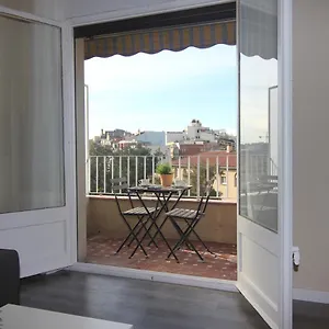https://higuests-vacation-homes-felip-ii.topbarcelonahotels.com