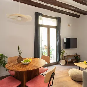 https://uniquestay-el-born-design-apartments.topbarcelonahotels.com